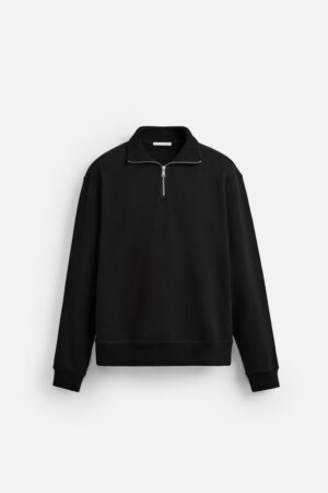SWEATSHIRT WITH CONTRAST TOPSTITCHING