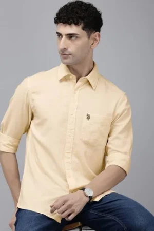 Men Beige Solid Tailored Fit Formal Shirt