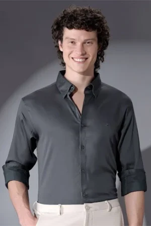 Men Solid Formal Shirt